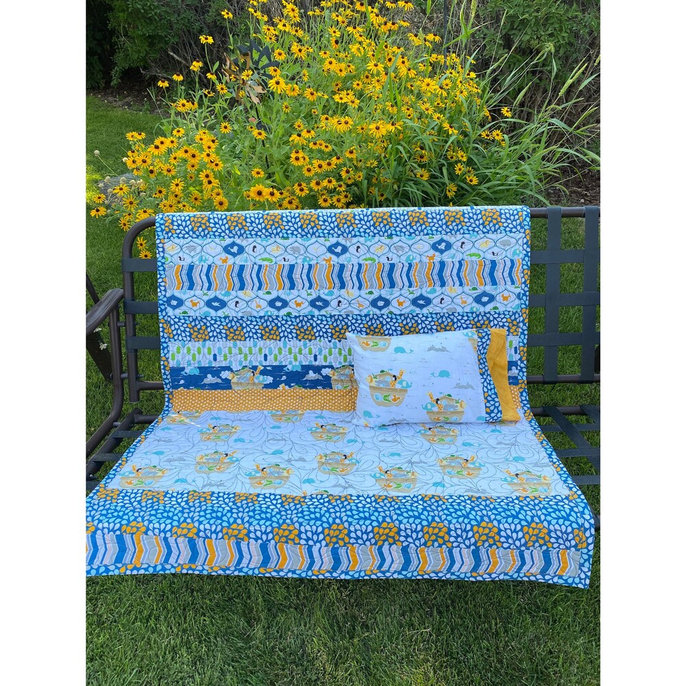 Riley Blake Noahs Ark With Animals Baby/Toddler Quilt + Pillow